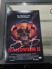 Jamie Lee Curtis HALLOWEEN Movie Signed Autographed 12x18 Photo JSA