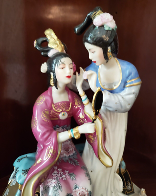 FRANKLIN MINT PORCELAIN STATUETTE 