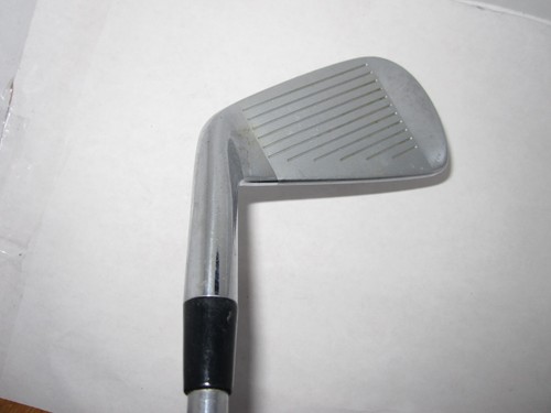 Titleist 690 CB 2 Iron Steel S300 Stiff Right Handed Standard Length - Picture 4 of 7