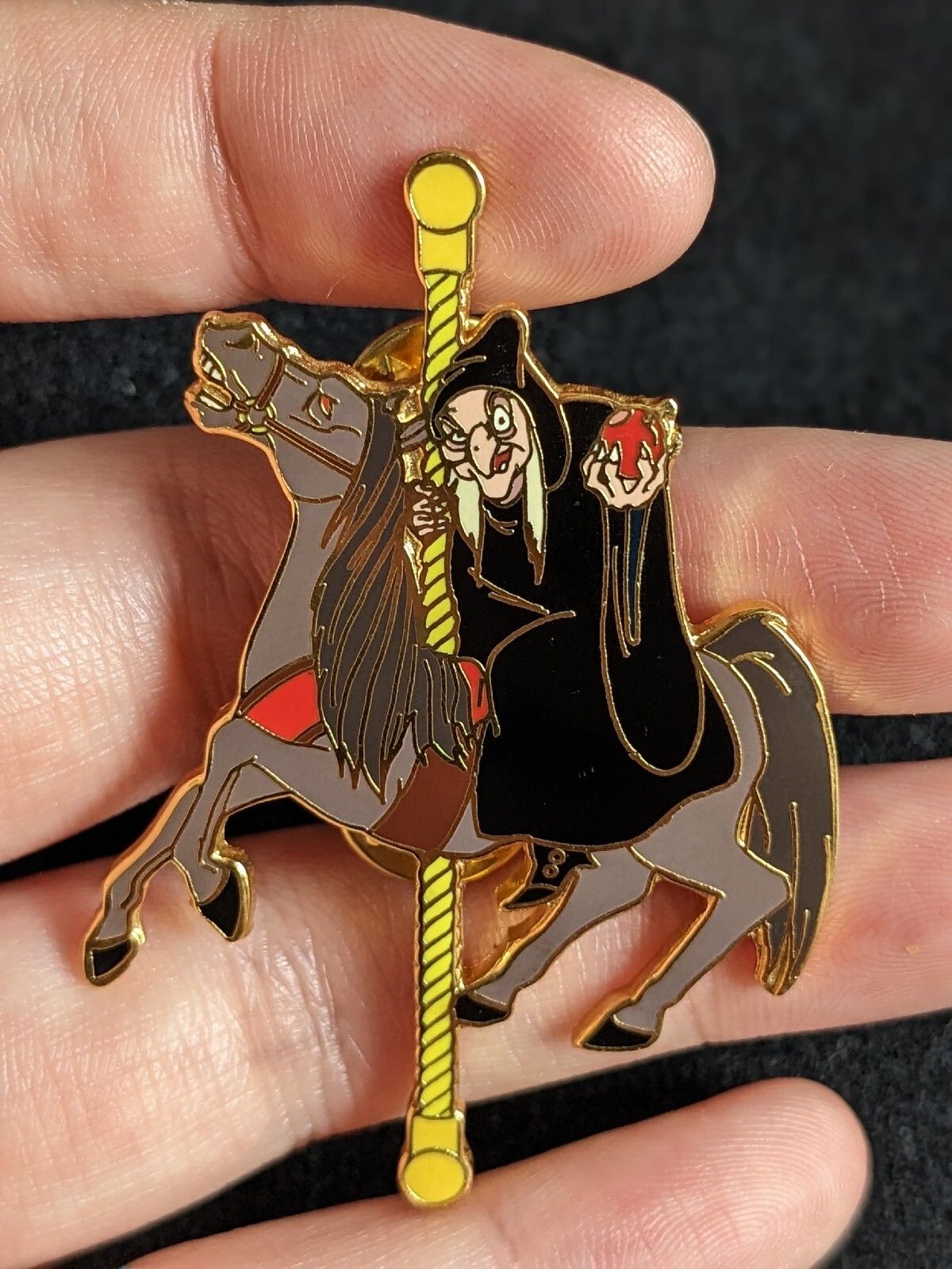DISNEY AUCTIONS (P.I.N.S.) CAROUSEL HORSE OLD HAG PIN LE 1000