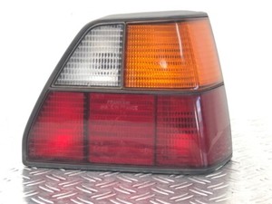 Heckleuchte Rückleuchte Rücklicht rechts VW Golf 2 191945112 191945258