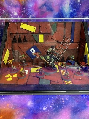 Scenery & Terrain Miniatures Display Diorama & Case (D) Ideal For Warhammer 40k