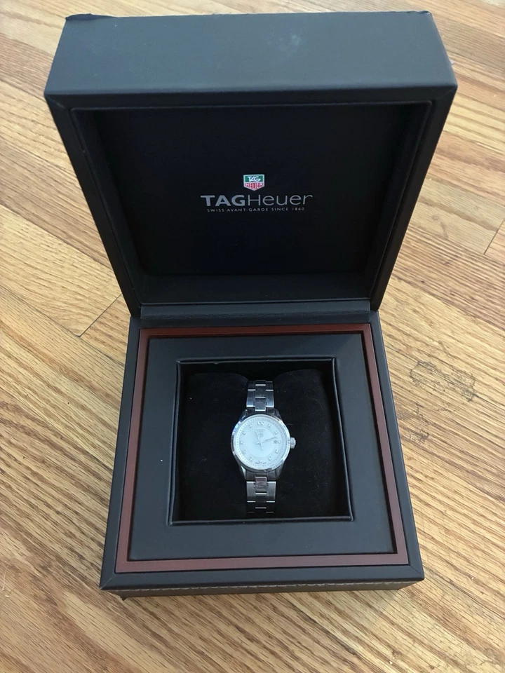 En Caja Excelente Funcionamiento - Reloj de Cuarzo TAG Heuer CARRERA Madreperla WV1411 Foto 4 de 4