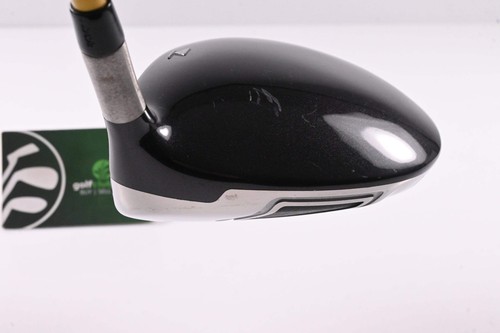 Titleist 909 D2 Driver / 10.5 Degree / Stiff Flex Fujikura Rombax 6X07 Shaft - Picture 5 of 8