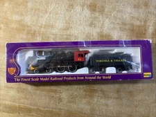 IHC M822 HO Virginia & Truckee 4-4-0 Premier Locomotive #11 LNIB