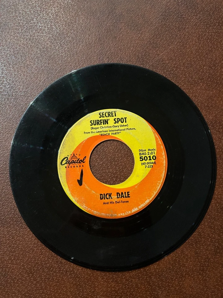 Dick Dale- Surfin' And A-Swingin' / Secret Surfin' Spot 1963 5010 Vinyl 7'' 45 - Image 2 of 2