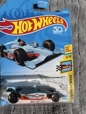 Hot Wheels Indy 500 Oval Blue 2018 Factory Sealed Legends of Speed 5/10 123/365