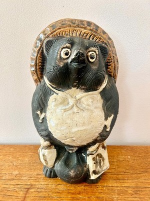 Große japanische Tanuki Keramik Statue Waschbär Hund Studio Ghibli Izakaya