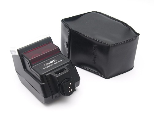 Minolta Program 2800 AF Flash Gun for Minolta 5000 / 7000 / 9000 - Cased - Picture 1 of 6