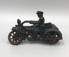 Vintage Hubley Cast Iron Cop Motorcycle with Side Car Sidecar Blue Orange Red