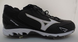 mizuno pointes