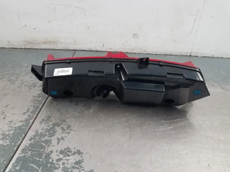 Luz trasera izquierda Chevy Corvette C7 Grand Sport 2017 #5772 V10 Foto 4 de 4