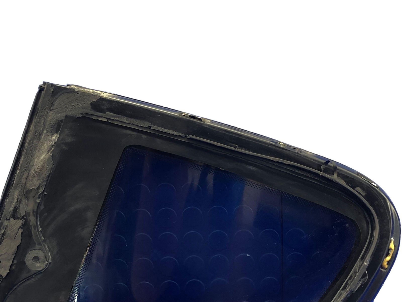 2007-2019 MASERATI GRANTURISMO OEM REAR RIGHT QUARTER GLASS WINDOW TRIM