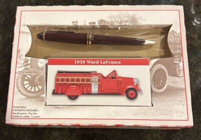 1939 ward La France pen and truck set - Readers Digest