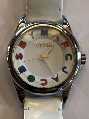 Marc by Marc Jacobs Women display picture 2