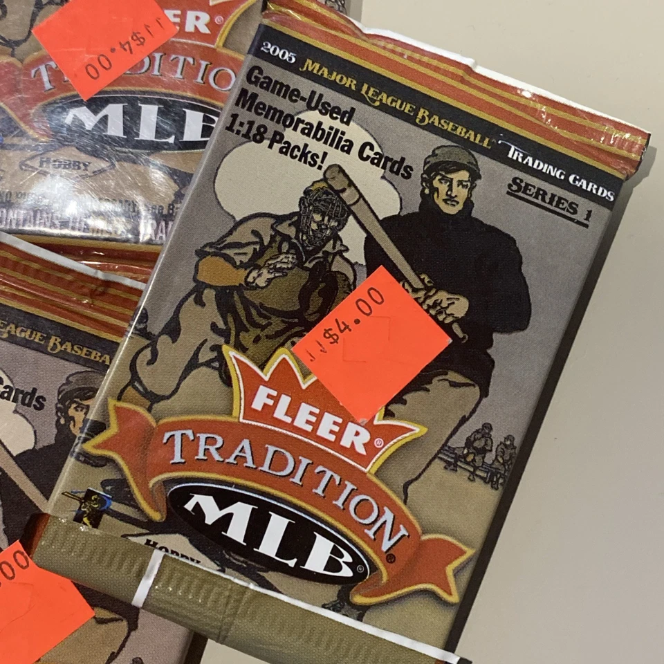 2004 Fleer Tradition Baseball 27 Pack Hobby Lot Sealed - Image 2 of 2