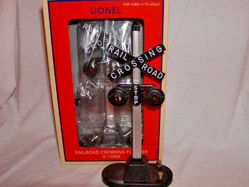 Vintage 1988 The Lionel Train Game DOUBLE CROSSING Board Game # 712-A
