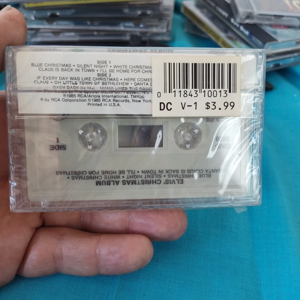 Elvis Presley Elvis' Christmas Album 1985 RCA Cassette Tape Sealed Never Opened - Image 4 of 4