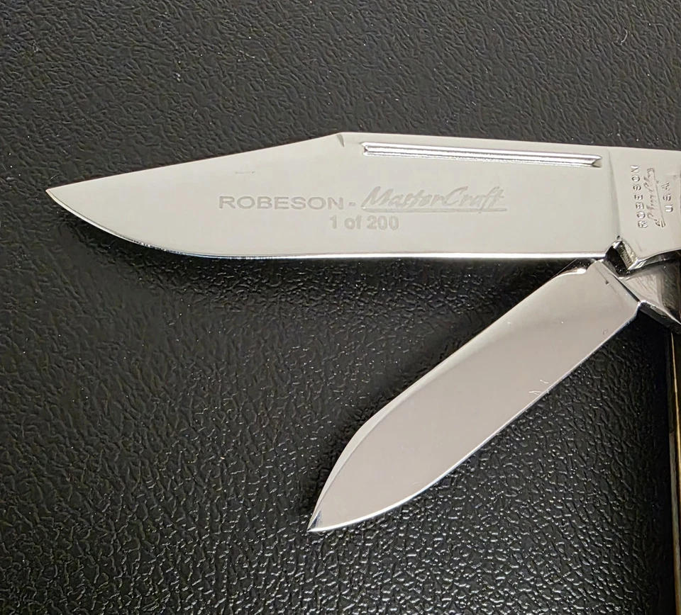 Queen Manufacturing Robeson 2006 EE. UU. Mastercraft Bone Stag Barlow 1/200 con caja Foto 3 de 4