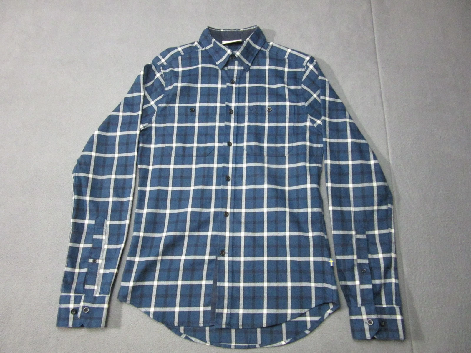 Fjallraven Shirt Mens Extra Small XS Blue White Plaid Fjallslim Outdoor Hiking