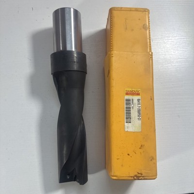 Sandvik Coromant RA416.2-2000P50-31 coolant thru U drill 3XD 2'' cut 2'' shaft