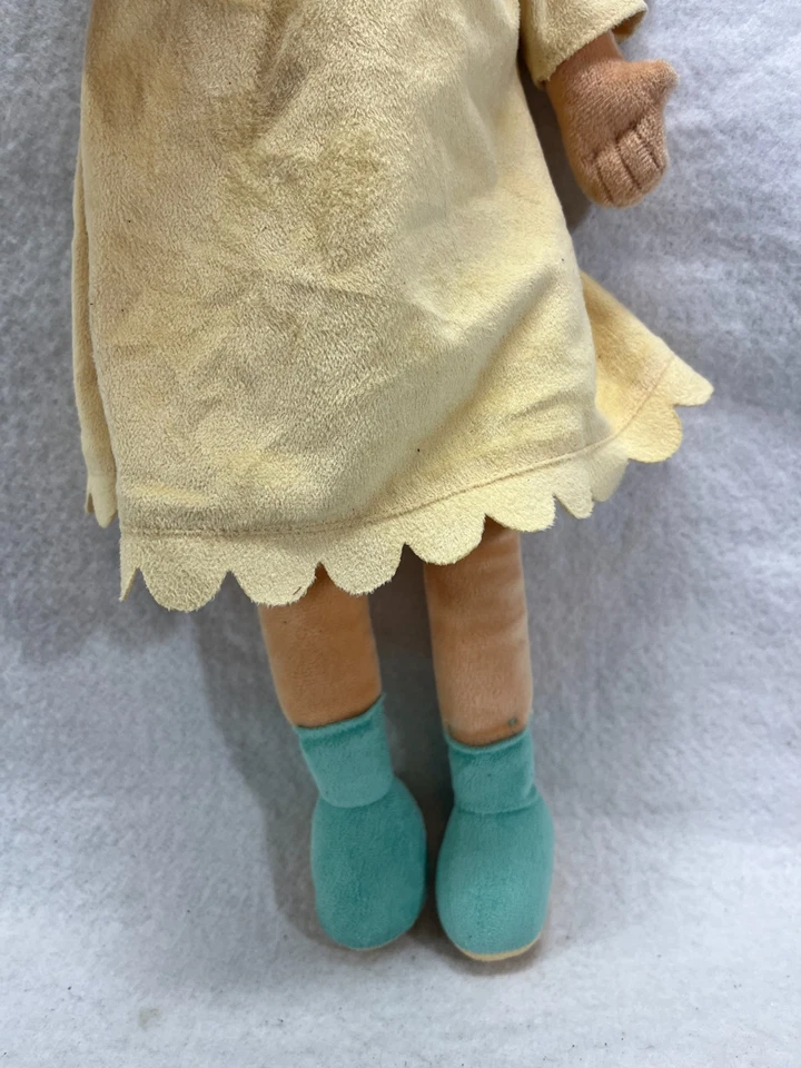 Disney Store Peter Pan Princess Tiger Lily 20” Plush Doll RARE DISCONTINUED - Image 4 of 4