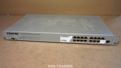 BLACKBOX LBS216AE-R2 16 Ports Nway Fast Ethernet Switch plus 100BASE-FX Module