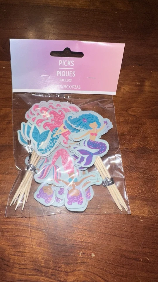 Mermaid Birthday Party Child's Themed Set, New - Image 2 of 4