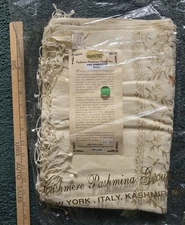 Heirloom 70/30 Real Indian Pashmina / Silk Shawl -- Vintage Estate Find -- NWT!!