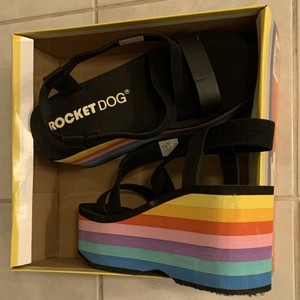 Rocket Dog Bayer Rainbow Stripe Women's Strappy Platform Wedge Sandals US 10