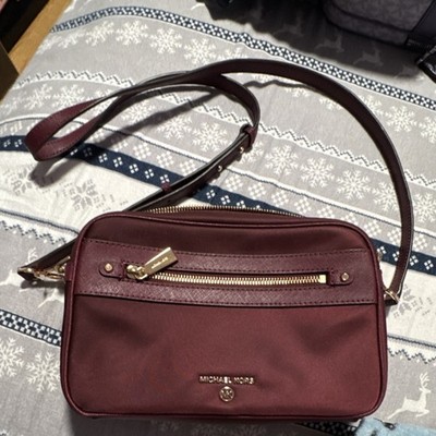 Michael Kors Burgundy Shoulder Bag Gold Hardware Adjustable Strap Inner Pockets