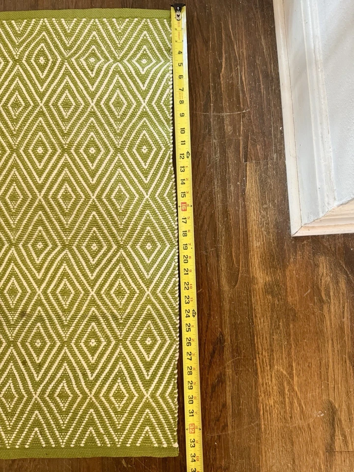 Dash & Albert Diamond Handwoven Indoor/Outdoor Rug | Size: 2x3' | Color: Green - Image 3 of 4