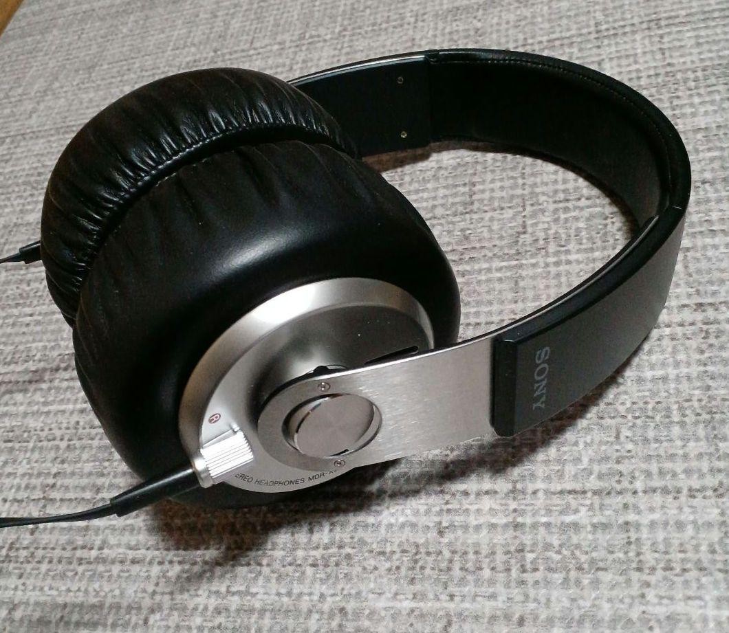 MDR-XB700 タイヤホン s-l1600.jpg