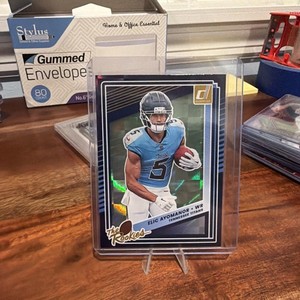 ELIC AYOMANOR 2025 DONRUSS THE ROOKIES FOOTBALL TITANS RC Q0819