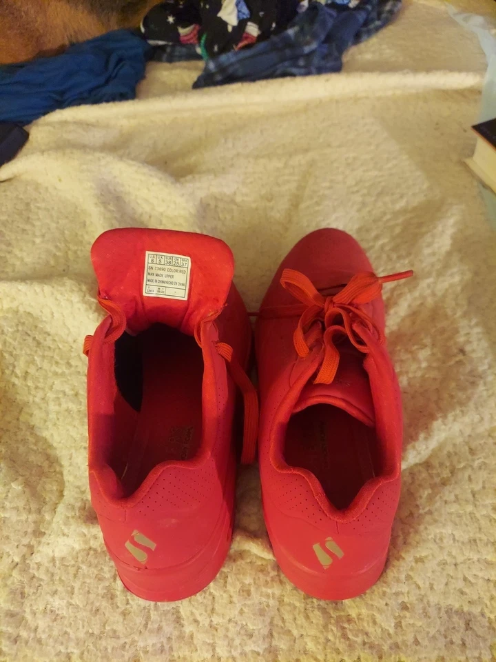 Skechers Women's Tennis Shoes Size US 8 - Image 4 of 4