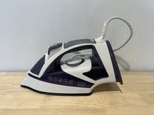 Easy Home Steam Iron 2200-2600W with Adjustable Temperature Purple UK Plug
