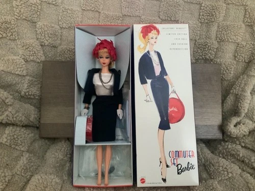 Vintage 1998 Mattel “Commuter Set Barbie” #21510 *NRFB*