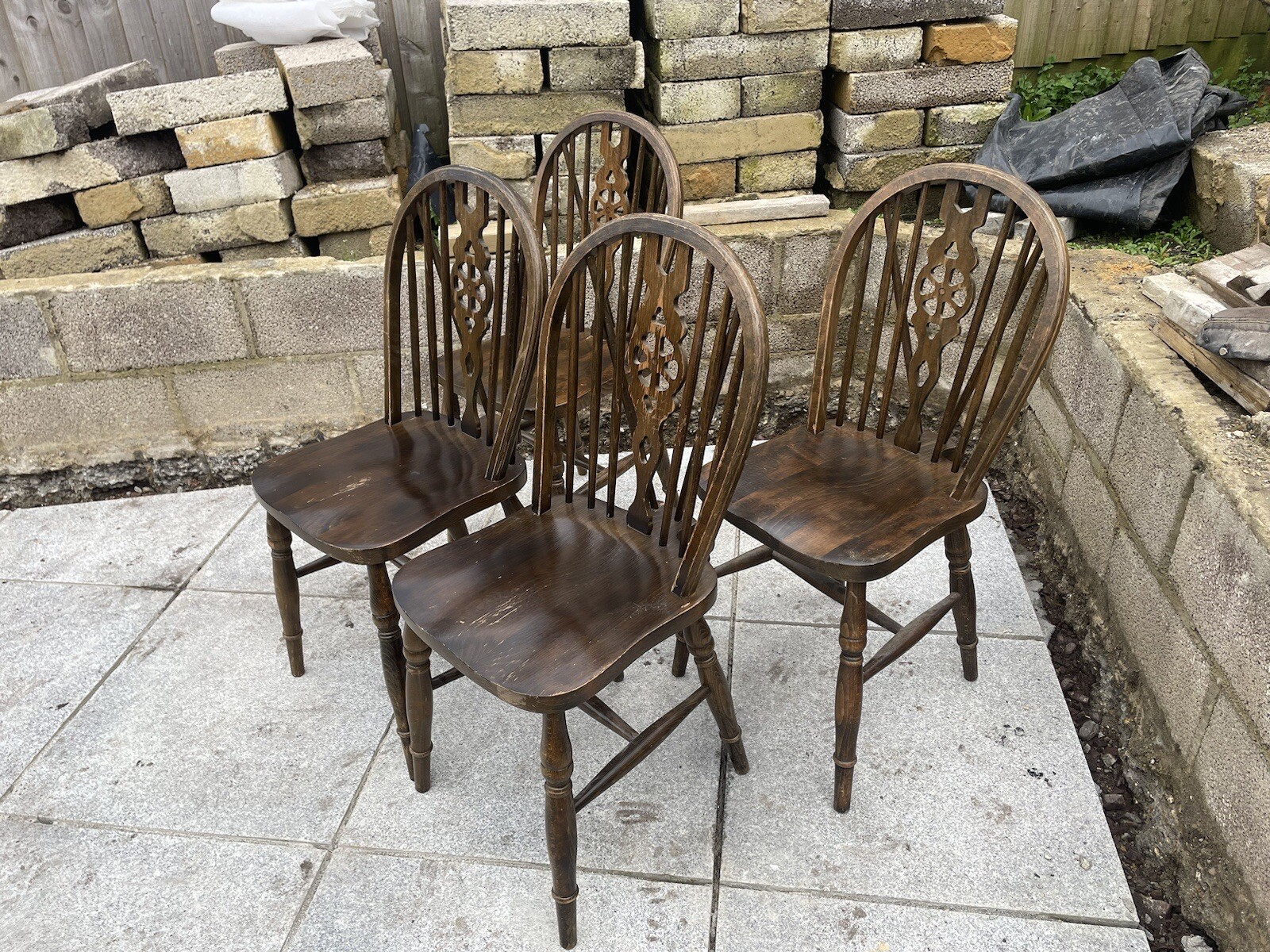 4 x Windsor Wheelback Dining Chairs eBay