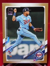 2021 Topps Series 2 Luis Arraez #649 Gold Parallel 1386/2021