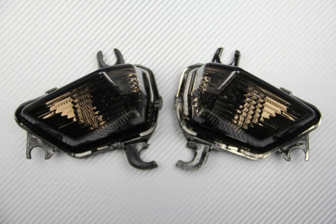 Clignotants LED avant fumés noirs Kawasaki Z1000SX pour remplacer les feux d'origine cassés