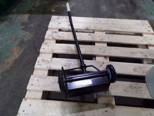Classic Alexander Duckhams Classic Ernest H Hill Oil Barrel Trolley - Picture 5 of 10