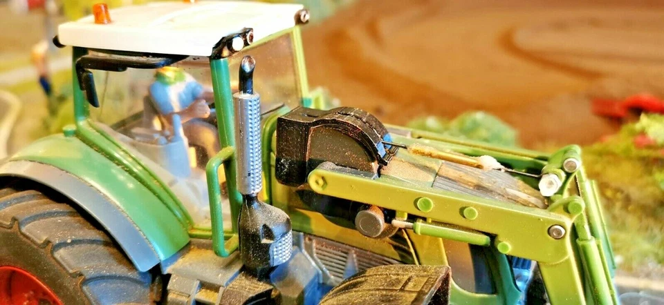 Getriebeschutz für Siku Control 32 Frontlader u.a. 6777 6778 6792 6793 6795 6796 - Bild 3 von 4