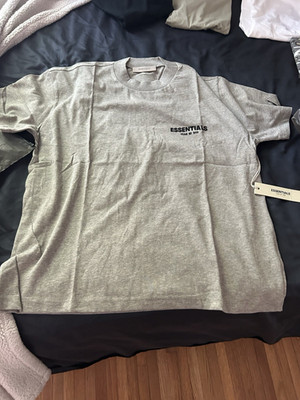 ESSENTIALS Fear of God Men's M Gray Crew Neck Short Sleeve Logo Tee Double
