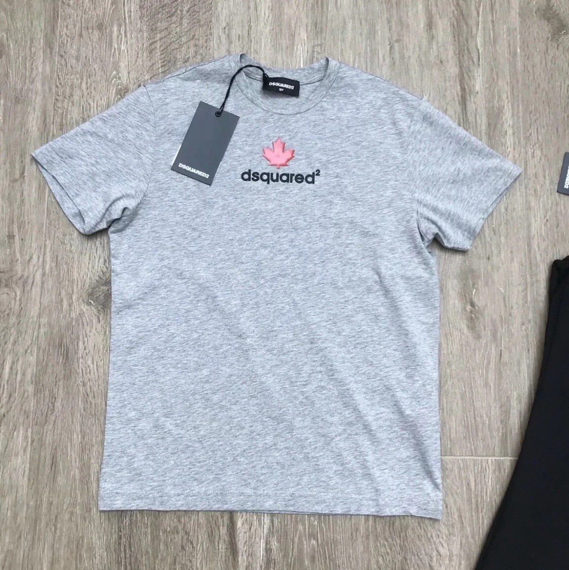 Dsquared2 Joggers  T shirt boys  age 10 years RRP £243 image 9