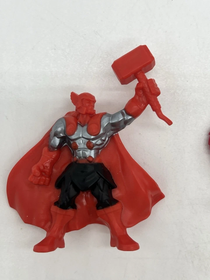 Лот товаров Marvel 500 Series Микро Фигурки Песочный человек, Тор, Сокол, Электро, Капитан Америка - Изображение 3 из 4