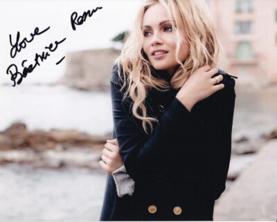 BEATRICE ROSEN signed Autogramm 20x25cm CHASING LIBERTY in Person autograph COA