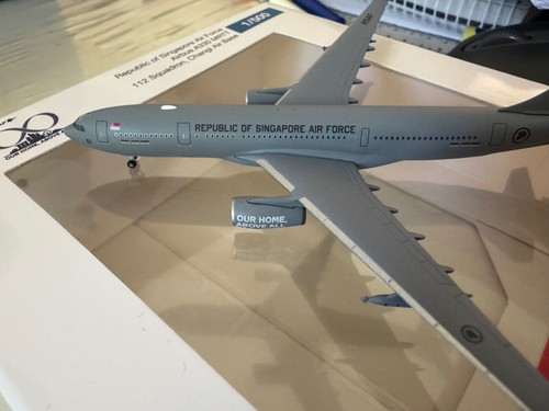 Republic of Singapore Air Force Airbus A330 MRTT 1:500 Herpa Wings 536745 - Picture 4 of 4