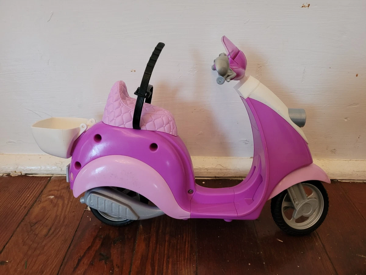 dessert behagelig Spiritus Barbie Scooter Moped Vespa - Mattel 2011 Pink &amp; Purple | eBay