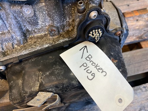 16 VOLKSWAGEN VW GOLF R MK7 DSG TRANSMISSION AND ANGLE GEAR T-CASE PZS 75K 15-19 - Picture 10 of 16