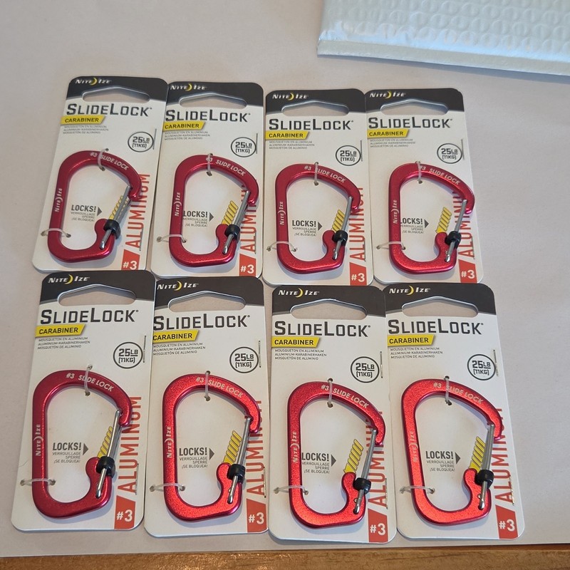 Nite Ize SlideLock #3 Mini Aluminum D-Shape Carabiner Red CSLA3-10-R6